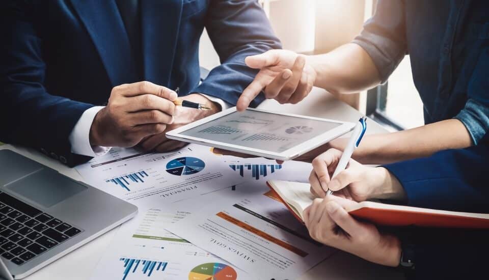 how financial services SEO is different