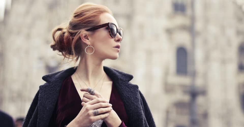woman in fancy clothes to represent VIP customer with high CLV