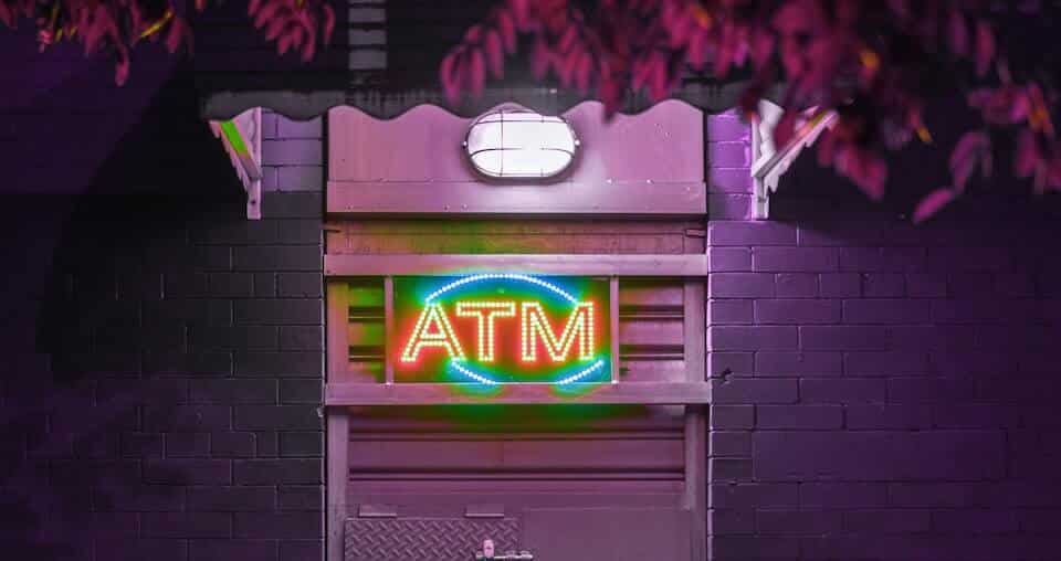image of an ATM to show how to calculate content marketing roi