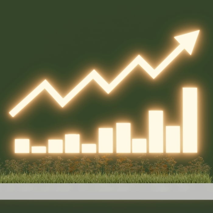 Growing bar chart with an arrow